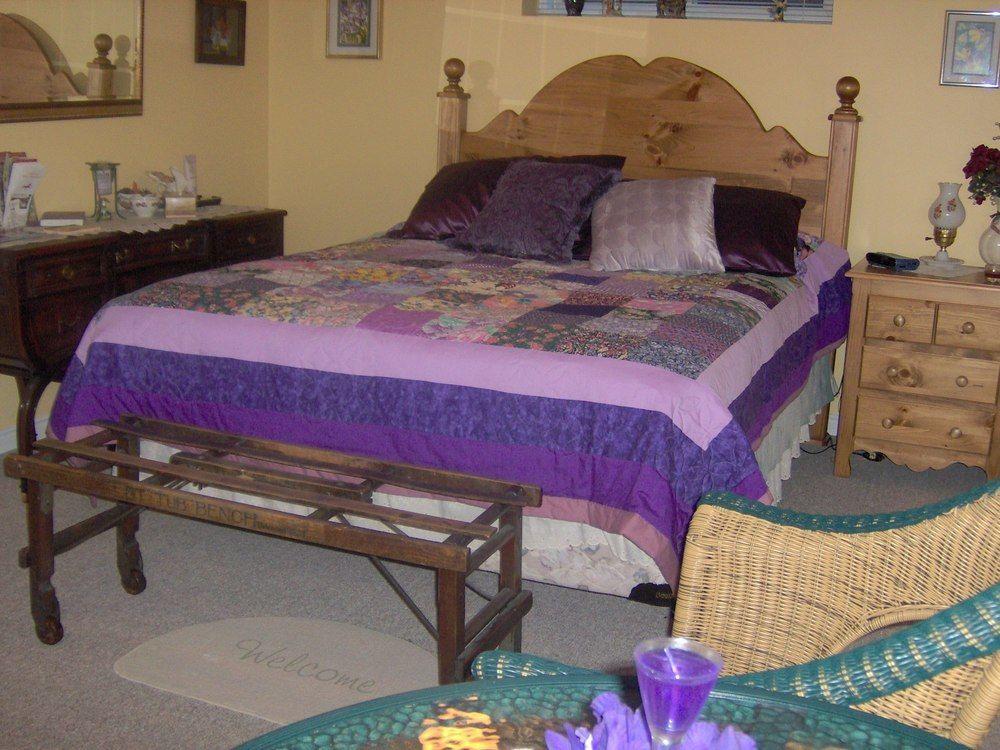 Carrousel Bed & Breakfast Cayuga Exterior photo
